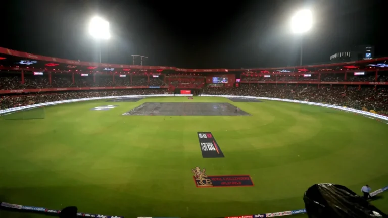 RCB के लिए बारिश बन सकती है विलेन, CSK के खिलाफ मैच में जानें कैसा रहेगा मौसम